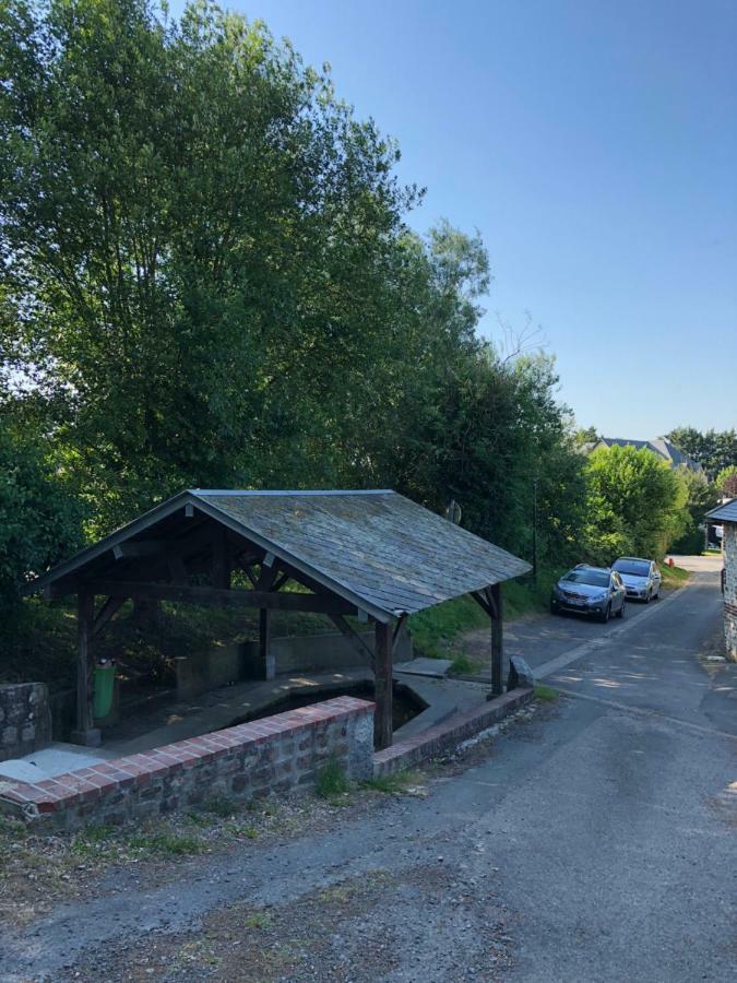 Вілла Aux Lettres Du Lavoir La Riviere-Saint-Sauveur Екстер'єр фото